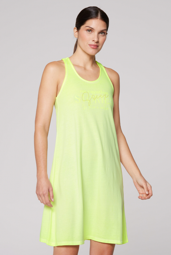Kurzes Sommerkleid mit Rücken-Detail