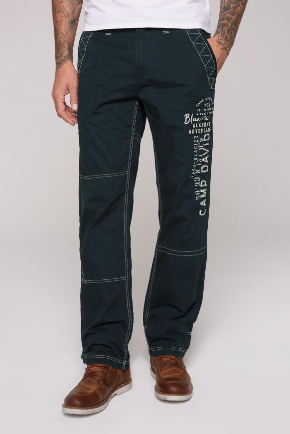 Cargohose mit Label-Applikationen frozen navy