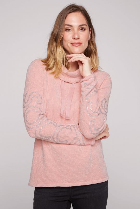 Chenille-Pullover mit Rollkragen und Logo milky rose