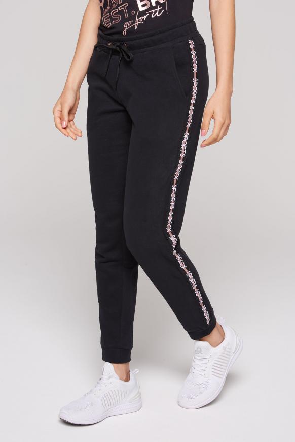 Jogginghose mit Logo Tape an den Seiten black