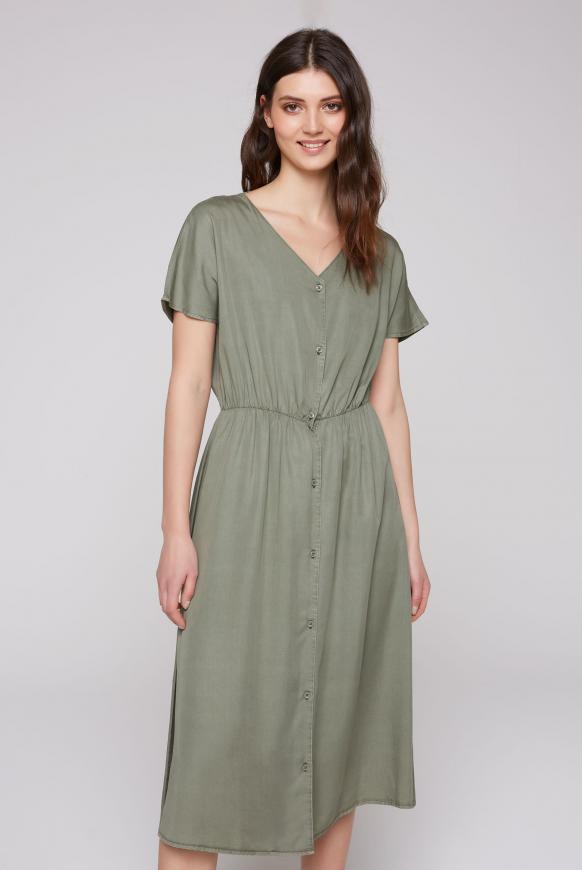 Langes Kleid im Kaftan-Stil sage green