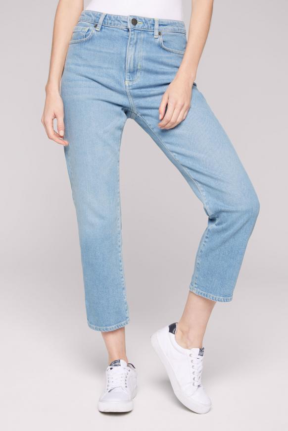 Mom Jeans LE:A easy blue