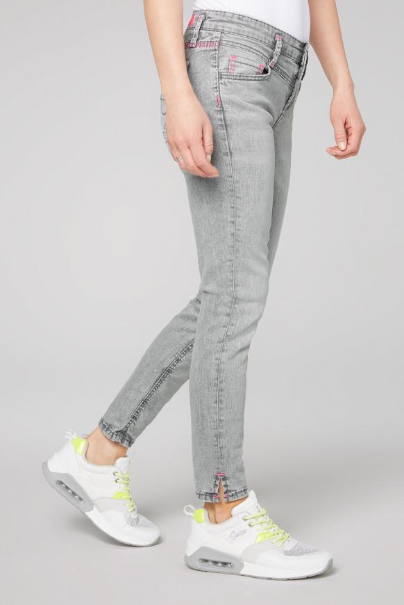 Slim Fit Jeans KI:RY mit Kontrastnähten grey used