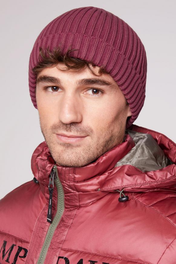 Stone Washed Mütze in Rippstrick dark red