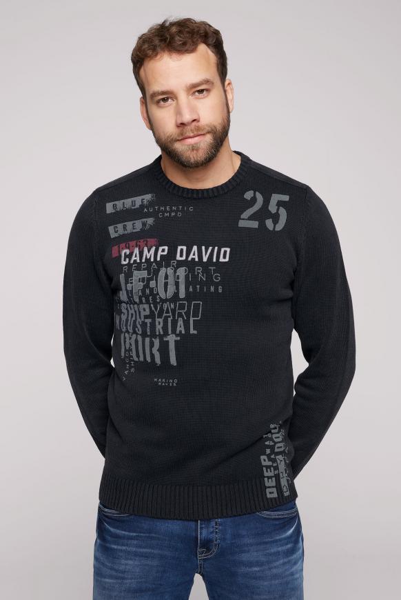 Stone Washed Pullover mit vielen Artworks