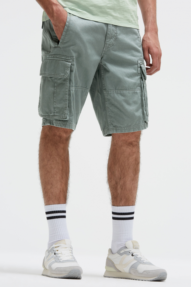 Cargo Shorts mit Wasch-Effekten dusty green