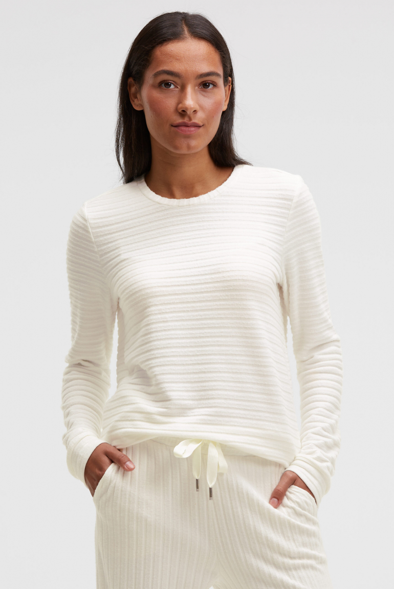 Flauschstrickpullover mit Rippstruktur und Gummizugsaum ivory