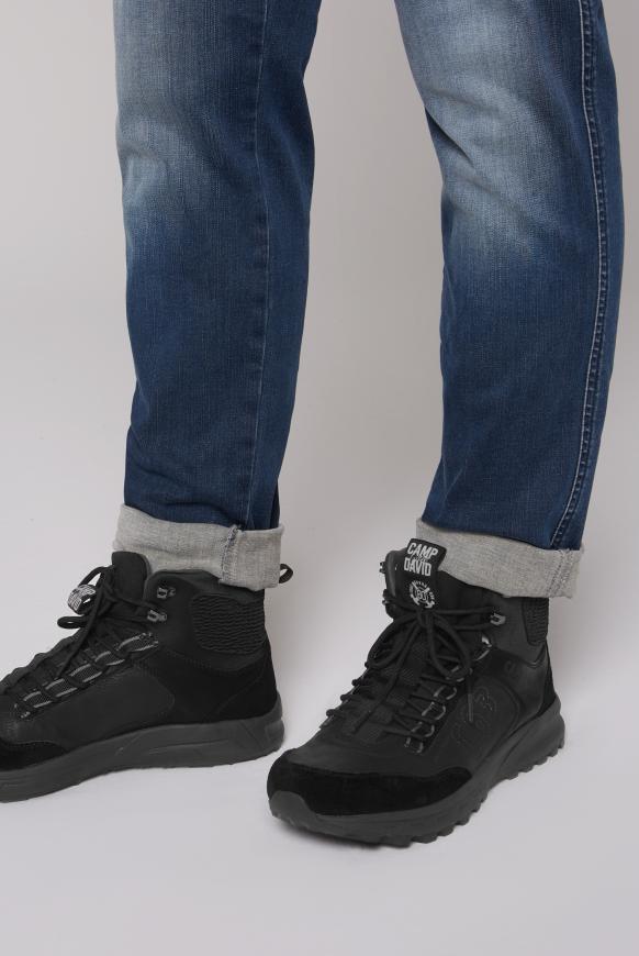 High Top Hiking Sneaker black