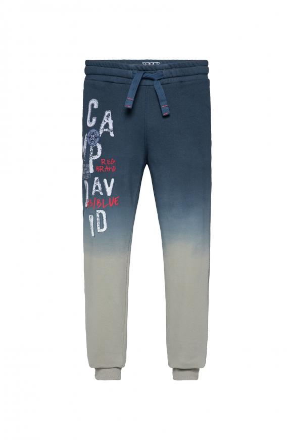 Jogginghose mit Artwork und Farbverlauf khaki / reef blue