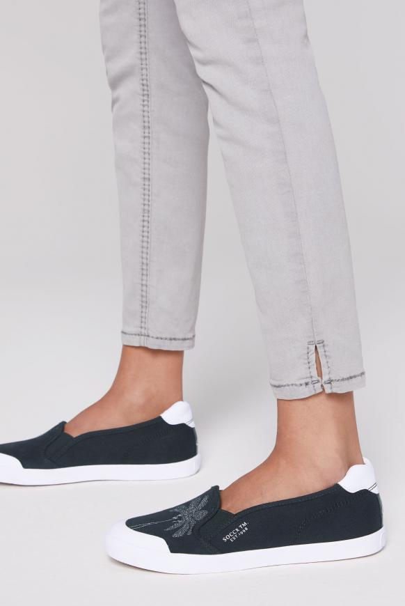 Veganer Canvas-Ballerina mit Print black