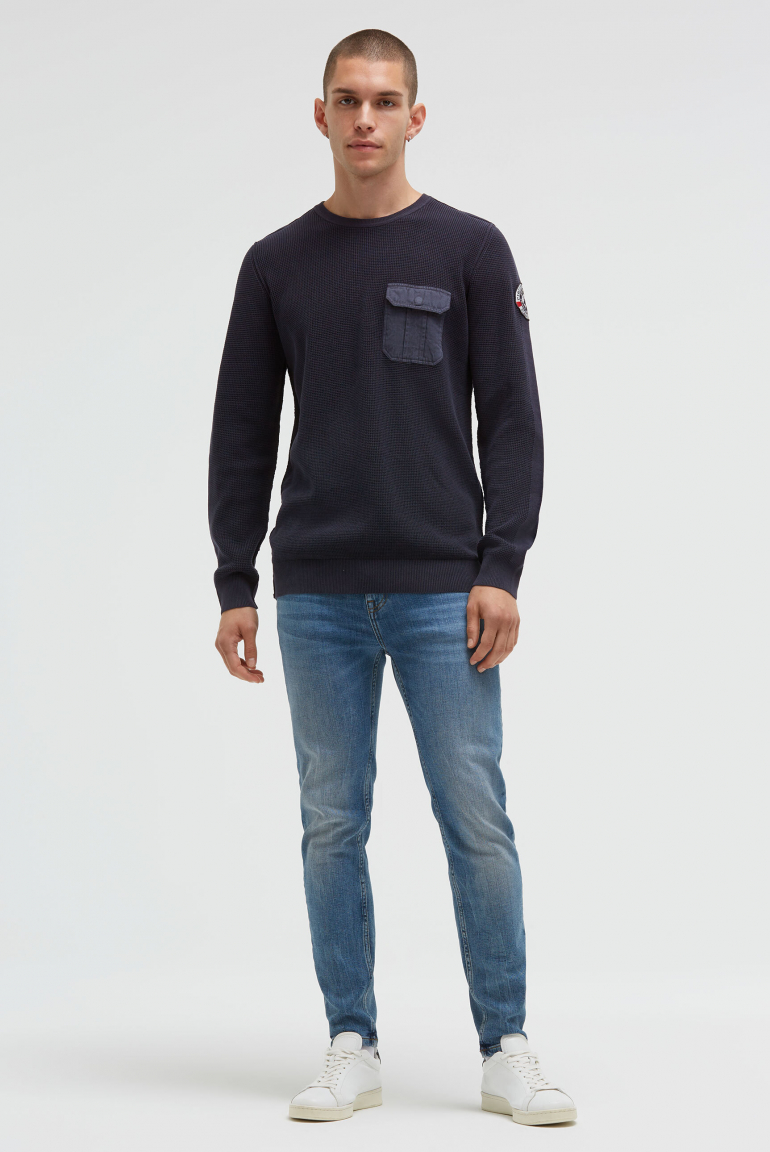 Pullover mit Strickmuster und Brusttasche