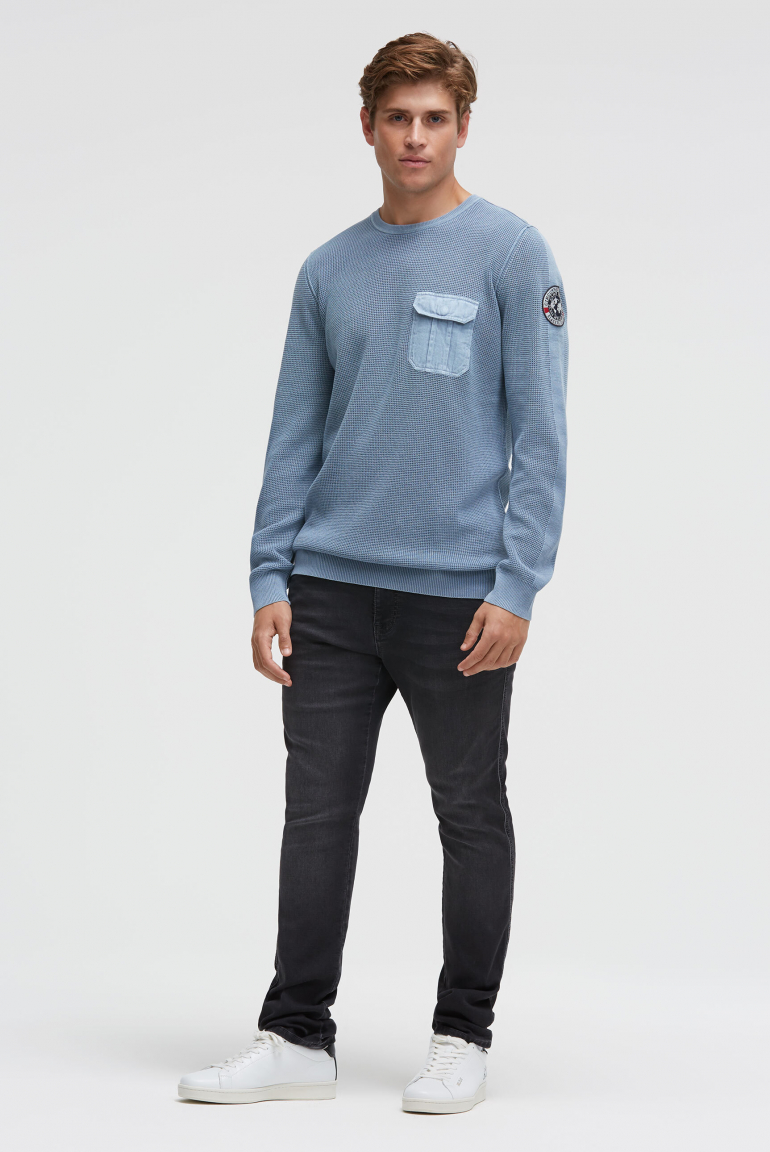 Pullover mit Strickmuster und Brusttasche