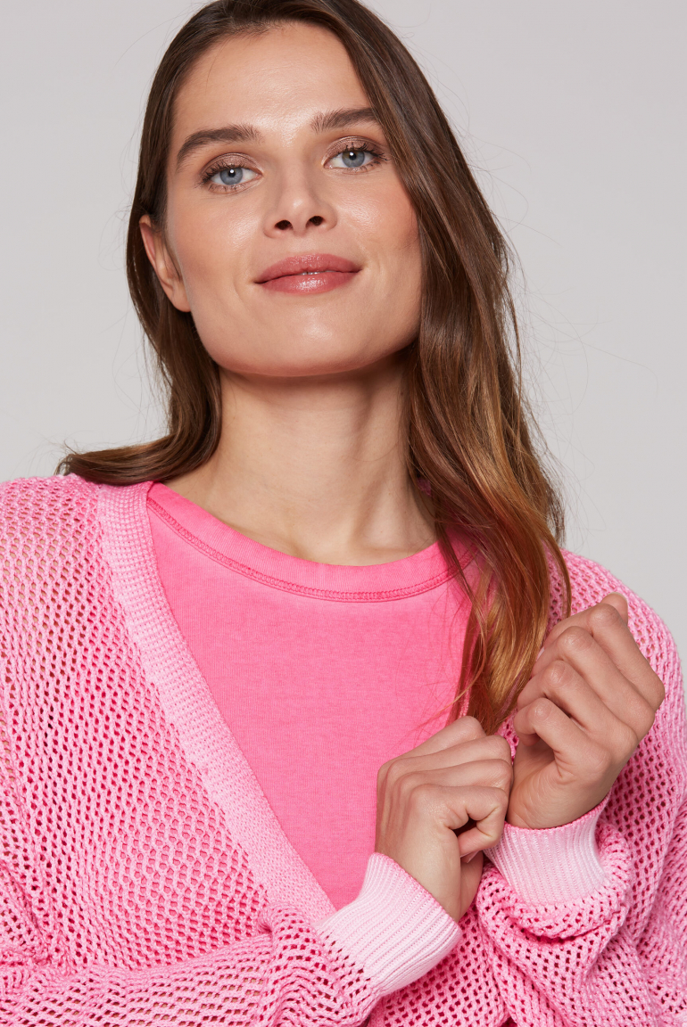 Kurze Strickjacke mit Meshstruktur