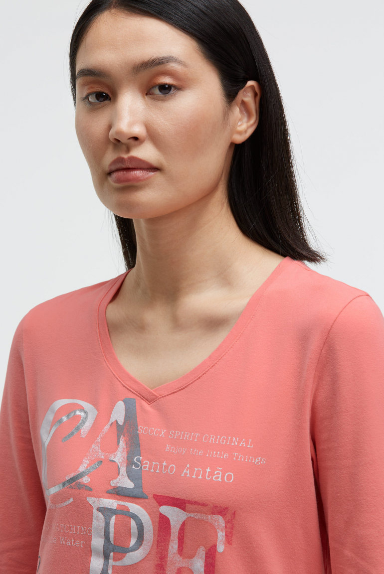 Langarmshirt mit V-Ausschnitt und Wording Print