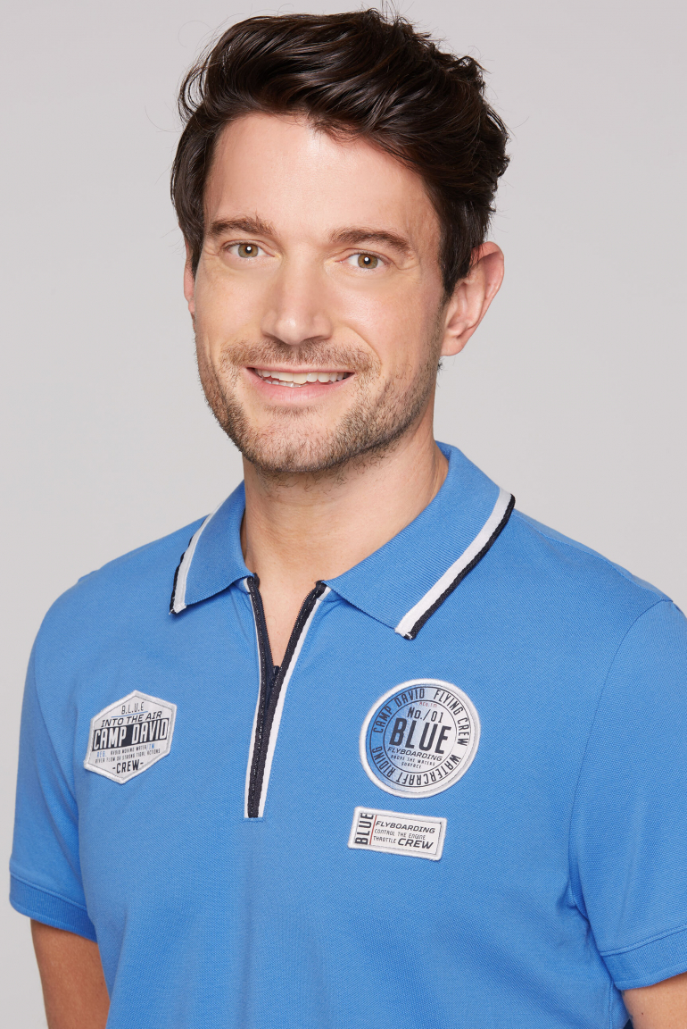 Poloshirt aus Pikee mit Zipper und Patches