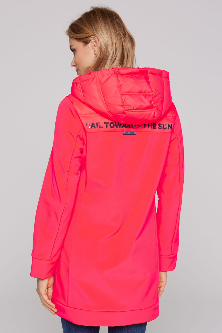 Lange Softshelljacke mit Stepp-Partien