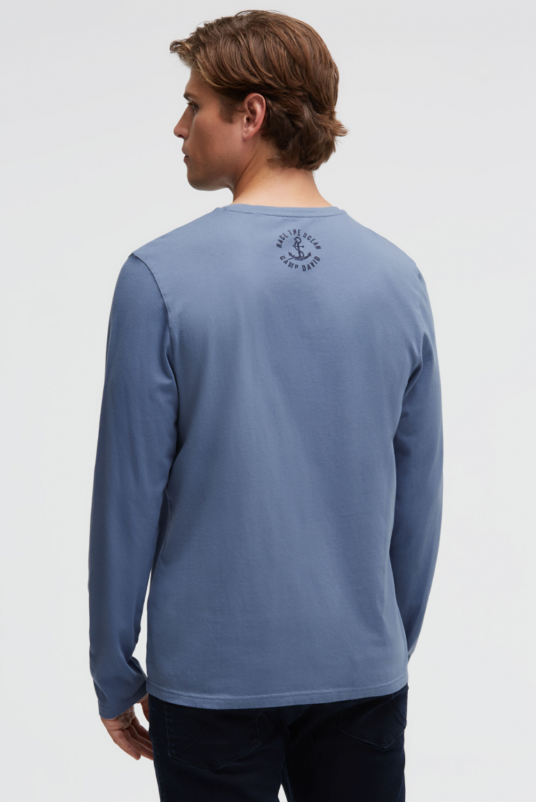 Longsleeve mit Rubber Print und Stickerei