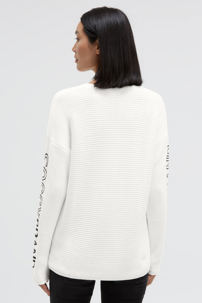 Pullover mit Intarsia-Design an den Ärmeln