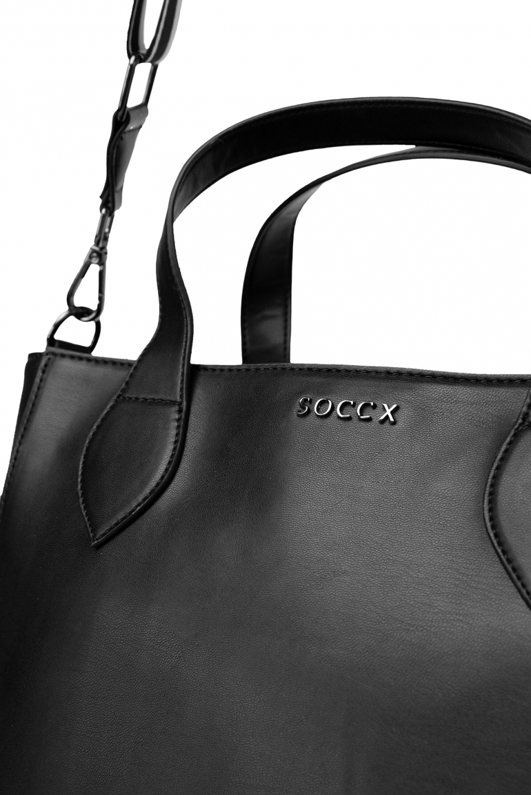 Handtasche aus Lederimitat mit Wechselgurt