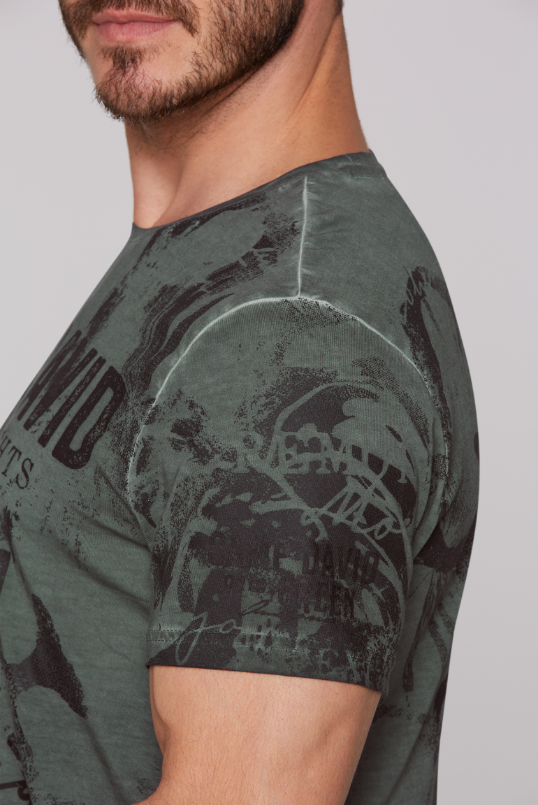 T-Shirt Oil Dyed mit All Over Print
