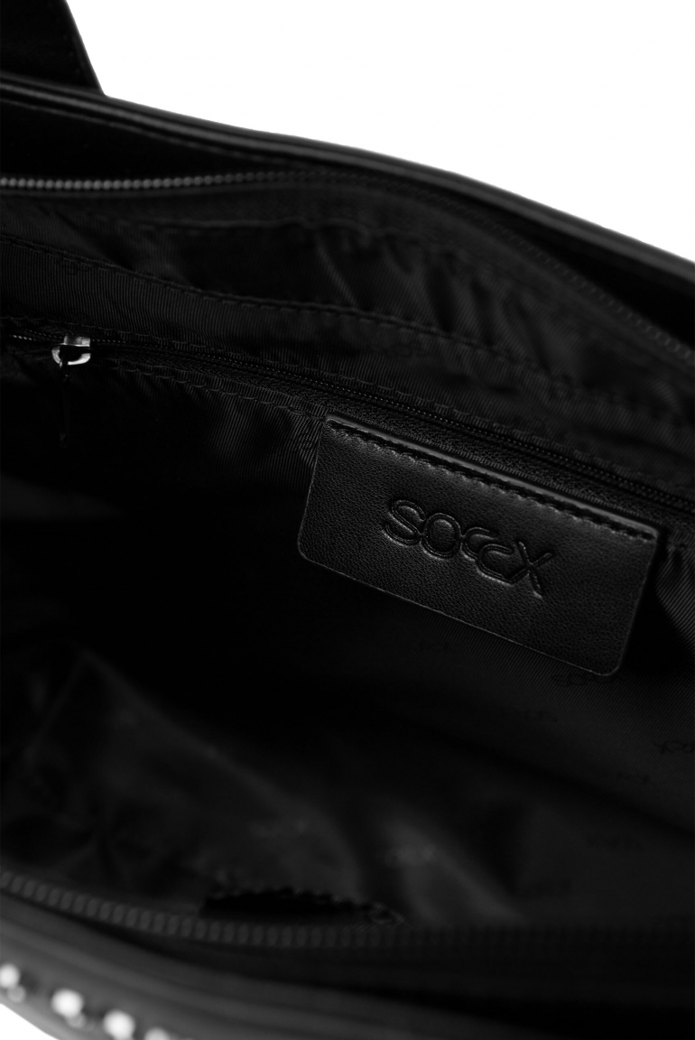 Handtasche aus Lederimitat mit Wechselgurt