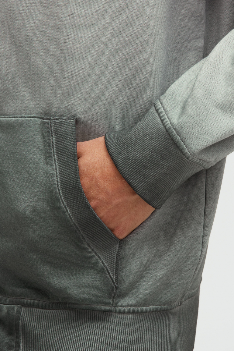 Kapuzensweatjacke Oil Dyed mit Rücken-Artwork
