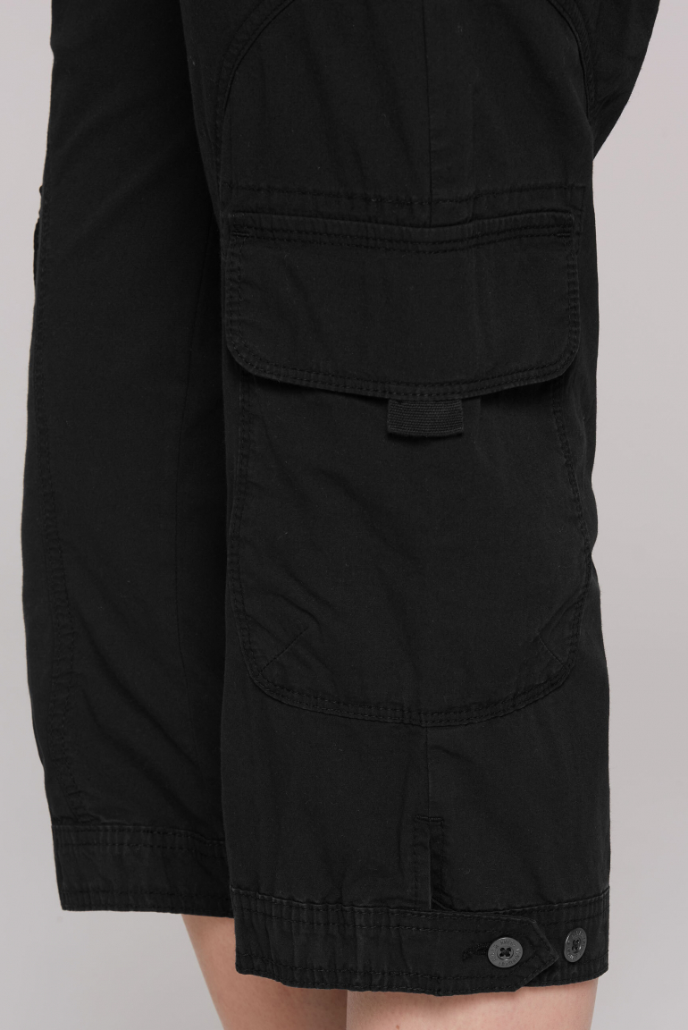 Basic Skater-Shorts mit Beintaschen