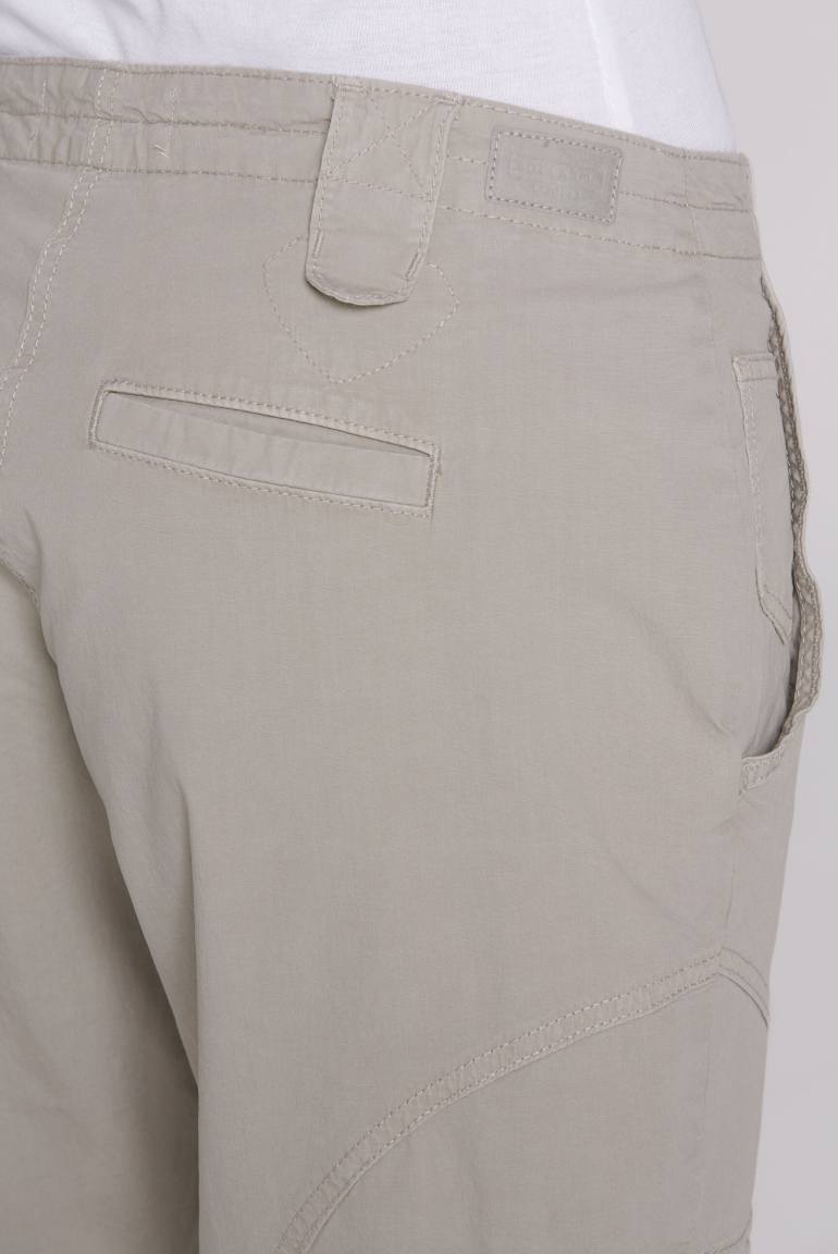 Basic Skater-Shorts mit Beintaschen